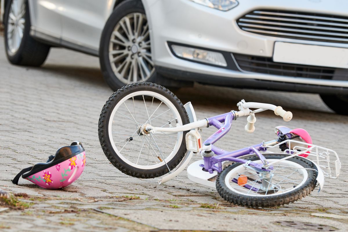 What To Do After Child Injury In Car Accident | Lee Cossell & Feagley